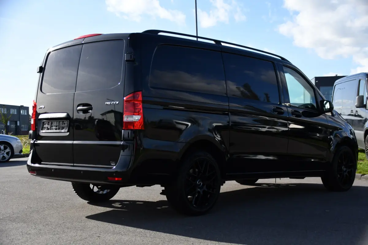 116 CDI L2 Black Edition Camera, Cruise, Carplay, Automaat, LED, Clima, Multimedia, 164pk, Sensoren, Uniek!