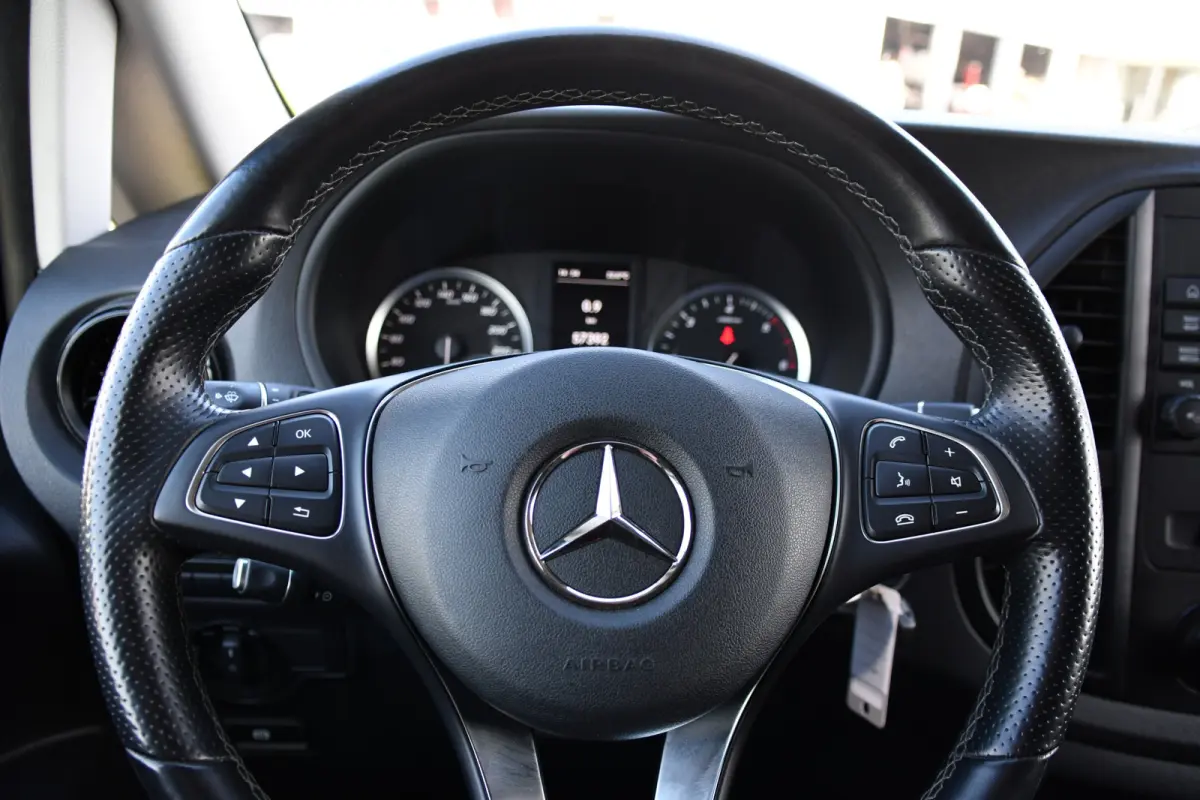116 CDI L2 Black Edition Camera, Cruise, Carplay, Automaat, LED, Clima, Multimedia, 164pk, Sensoren, Uniek!
