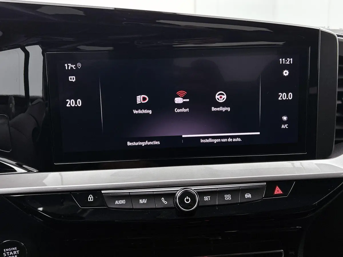 1.2 130pk Elegance Automaat | Navigatie | Climate Control | Cruise Control | Camera | 17"LMV | Apple Carplay/Android Auto | LED |