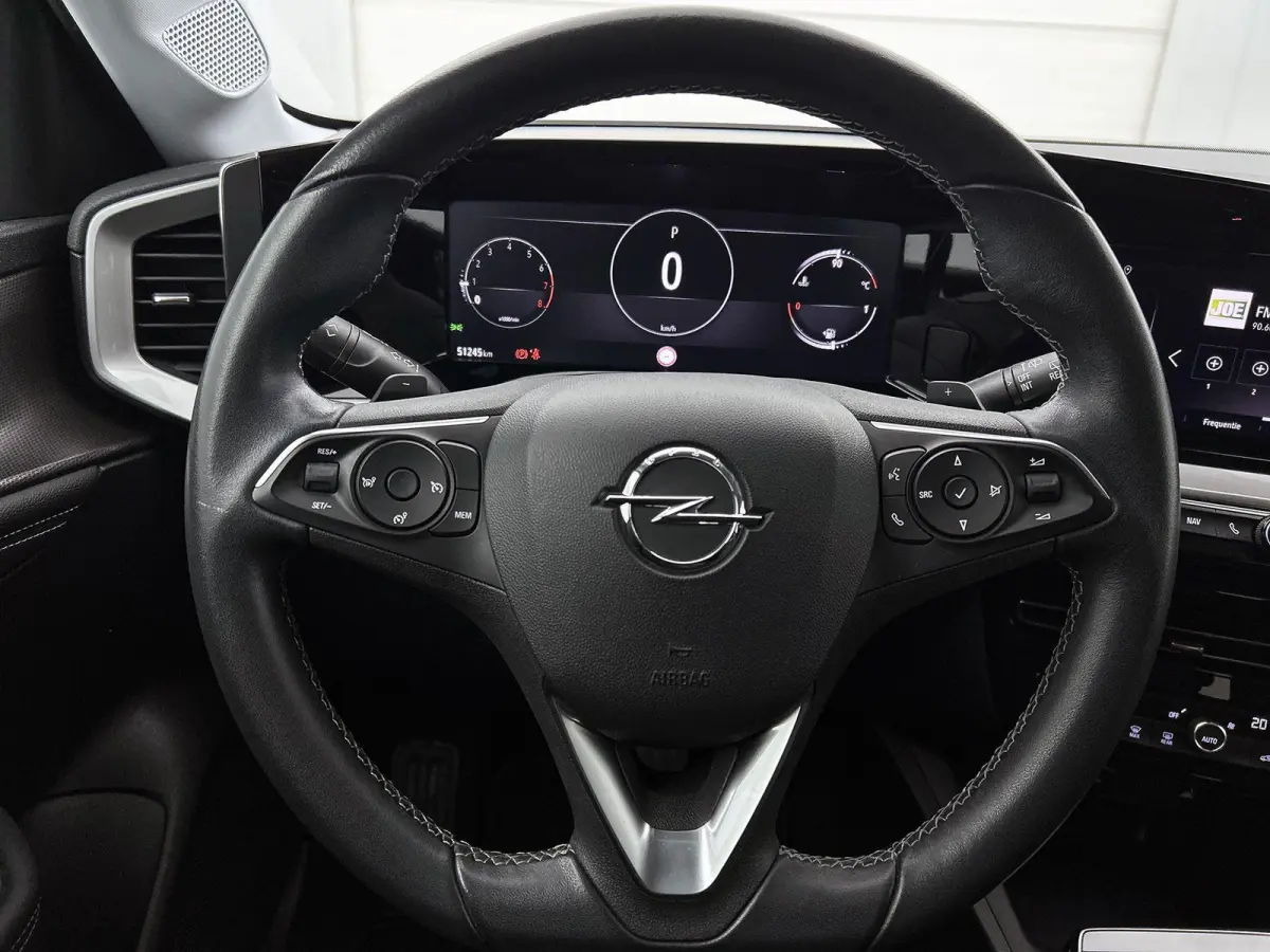 1.2 130pk Elegance Automaat | Navigatie | Climate Control | Cruise Control | Camera | 17"LMV | Apple Carplay/Android Auto | LED |