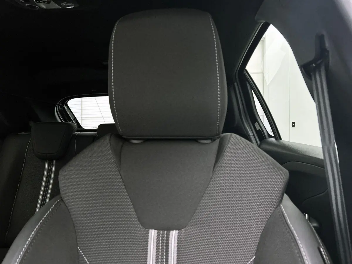 Electric 156pk Long Range GS 51 kWh Automaat | Navigatie | Camera | Climate Control | Dodehoekdetectie | Cruise Control | Getint Glas | Draadloze Telefoonlader | 17"LMV |
