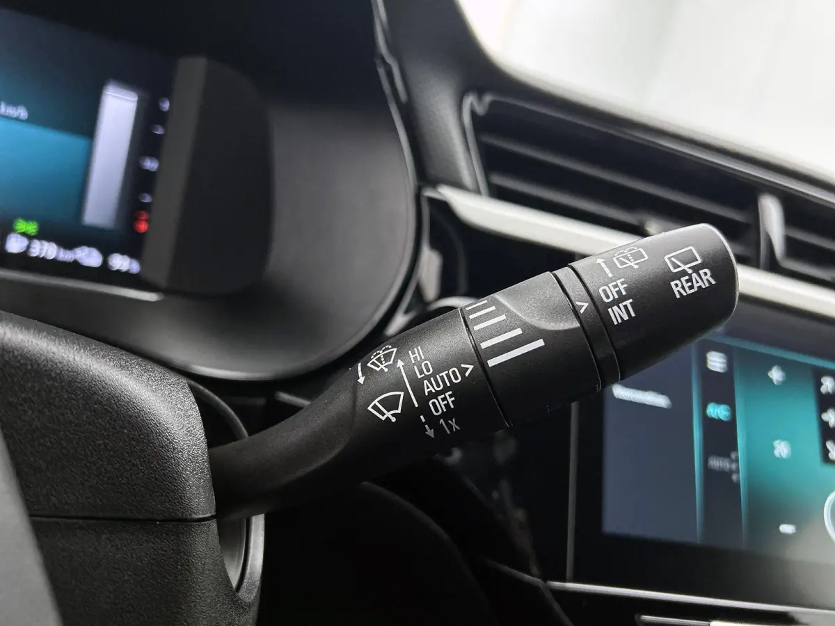 Electric 156pk Long Range GS 51 kWh Automaat | Navigatie | Camera | Climate Control | Dodehoekdetectie | Cruise Control | Getint Glas | Draadloze Telefoonlader | 17"LMV |