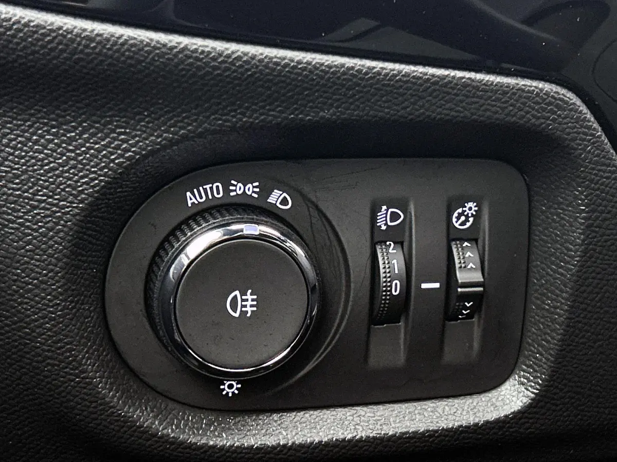 Electric 156pk Long Range GS 51 kWh Automaat | Navigatie | Camera | Climate Control | Dodehoekdetectie | Cruise Control | Getint Glas | Draadloze Telefoonlader | 17"LMV |
