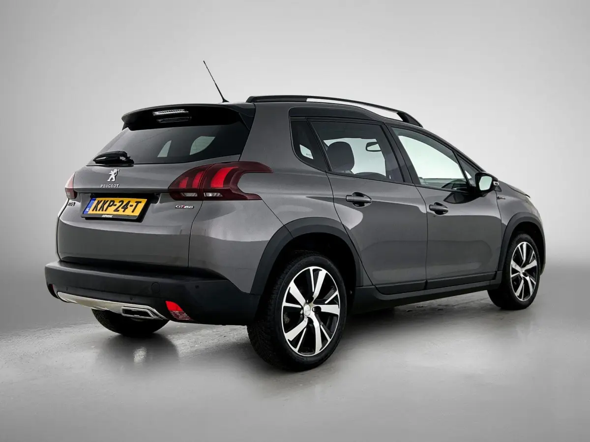 1.2 110pk GT-Line Automaat | Navigatie | Climate Control | Cruise Control | Camera | 17"LMV |