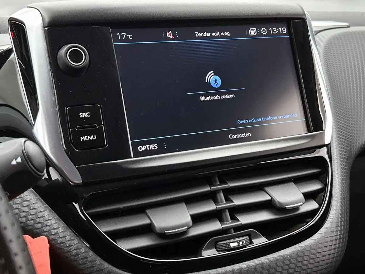 1.2 110pk GT-Line Automaat | Navigatie | Climate Control | Cruise Control | Camera | 17"LMV |