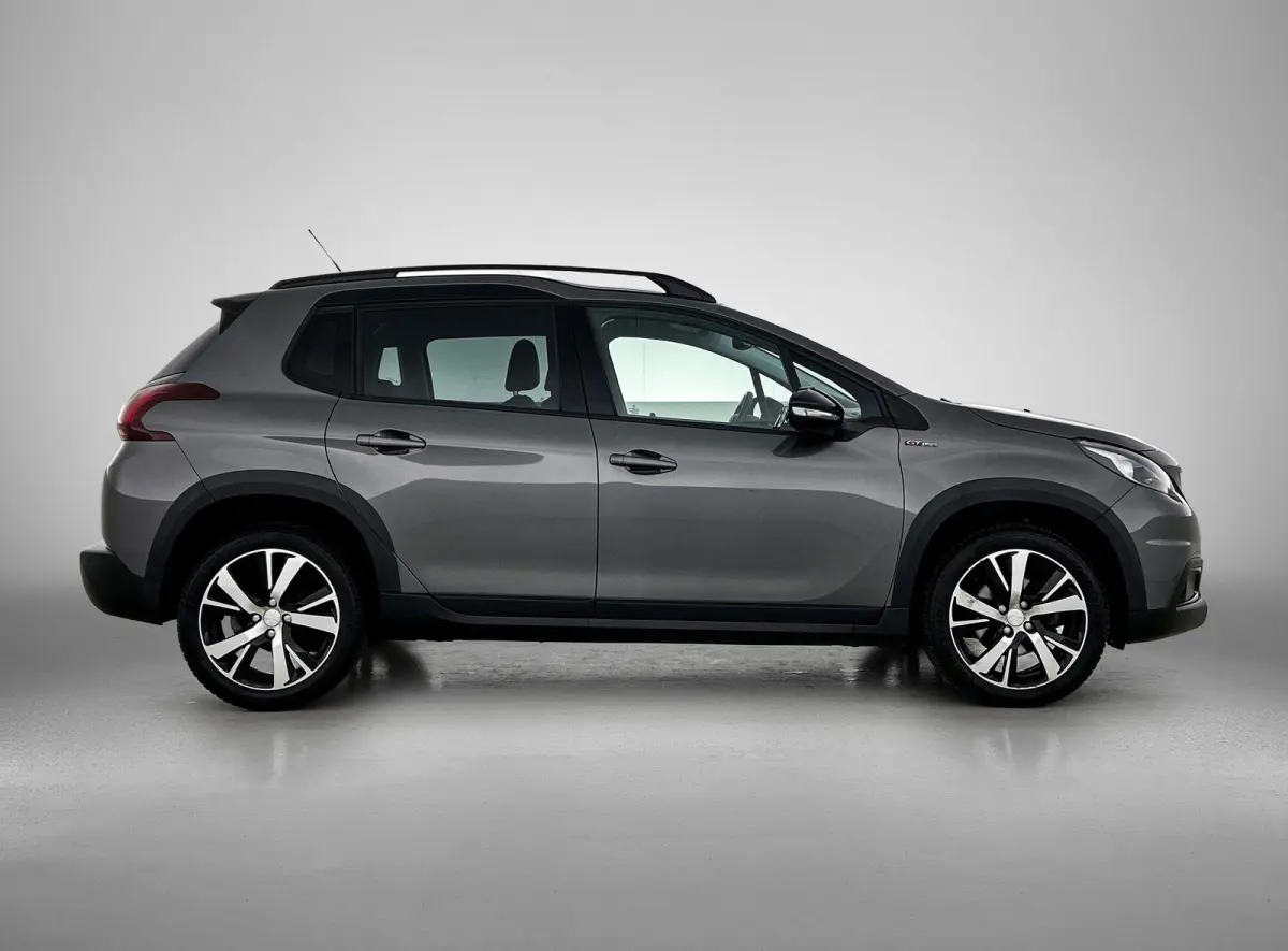 1.2 110pk GT-Line Automaat | Navigatie | Climate Control | Cruise Control | Camera | 17"LMV |