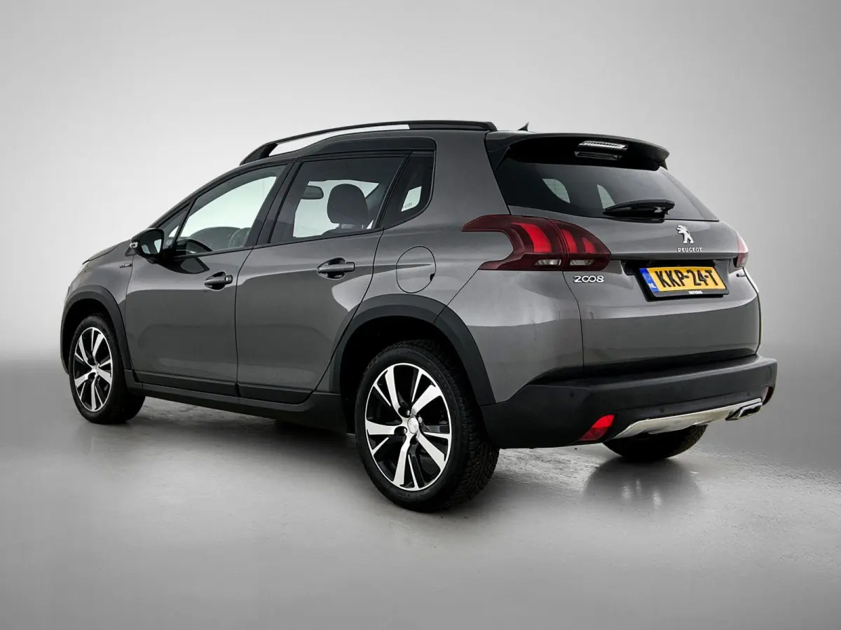 1.2 110pk GT-Line Automaat | Navigatie | Climate Control | Cruise Control | Camera | 17"LMV |