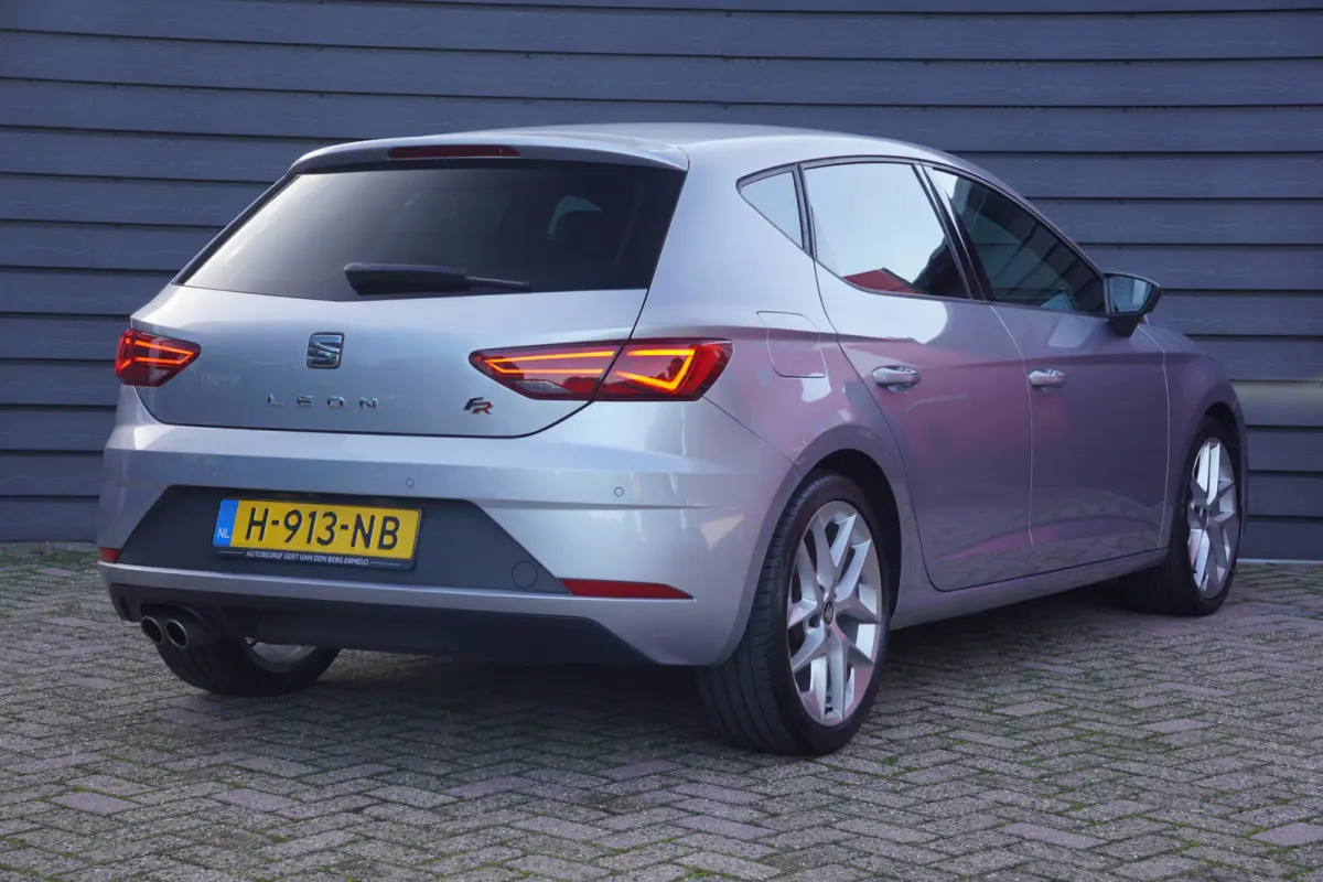 2.0 TSI FR Business Intense - 190 PK - VIRT. COCKPIT - CARPLAY - KEYLESS - CAMERA -