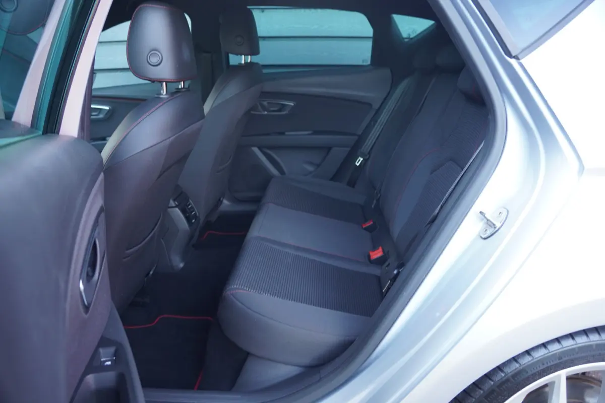 2.0 TSI FR Business Intense - 190 PK - VIRT. COCKPIT - CARPLAY - KEYLESS - CAMERA -