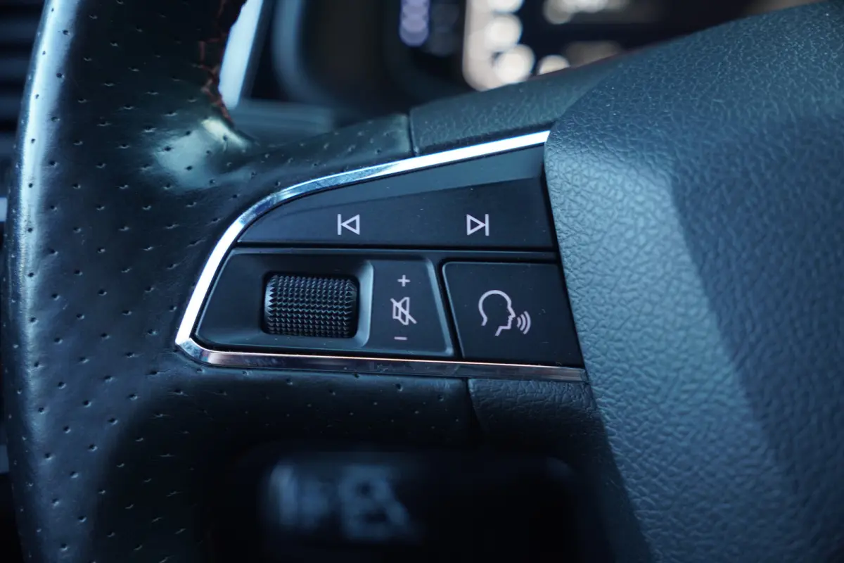 2.0 TSI FR Business Intense - 190 PK - VIRT. COCKPIT - CARPLAY - KEYLESS - CAMERA -