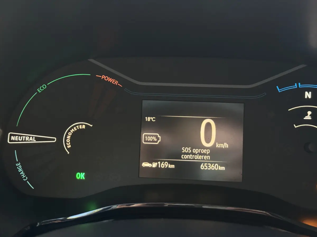 Comfort Plus 27 kWh Navi | Airco | Camera |