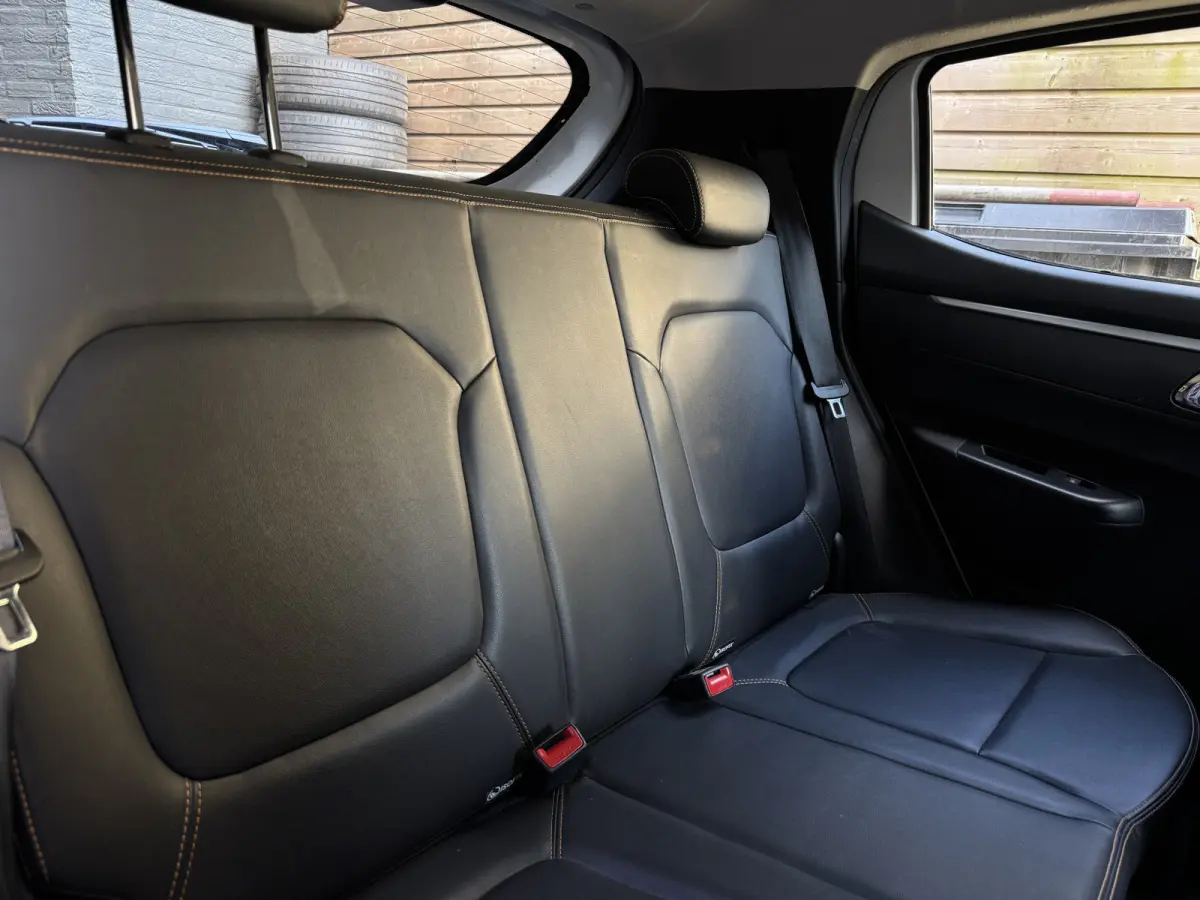 Comfort Plus 27 kWh Navi | Airco | Camera |