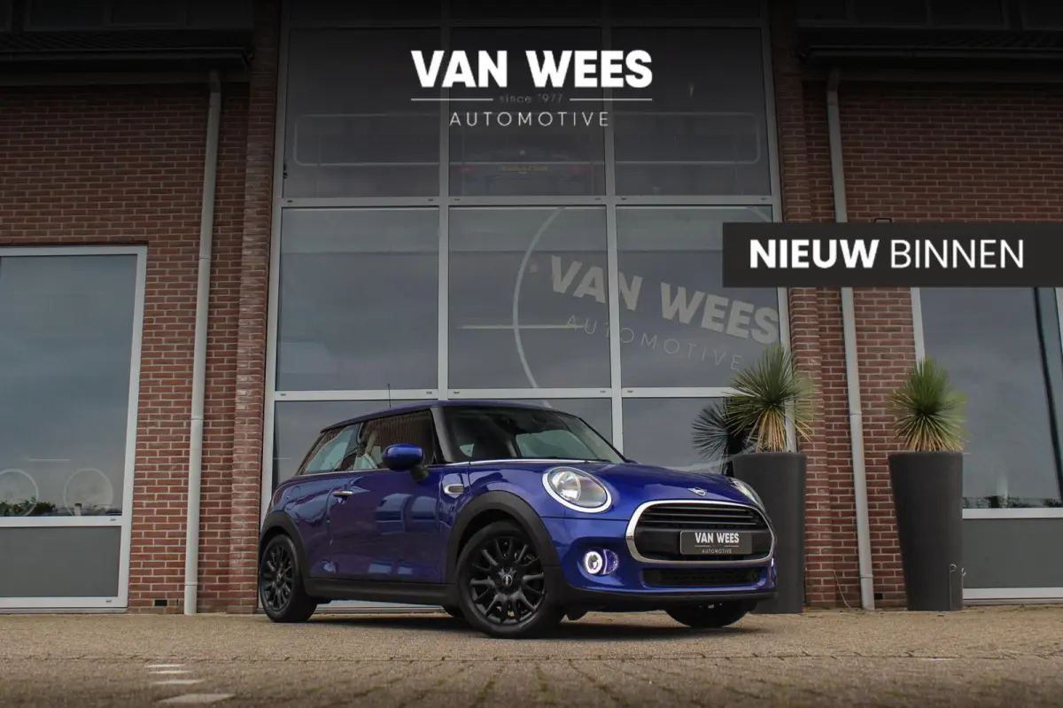 1.5 One Pepper | Dealer onderhouden | Origineel NL | Cruise control | Sportstuur | Navigatie | Climate control | Lichtpakket | Excitement pakket | Verkeersinformatie