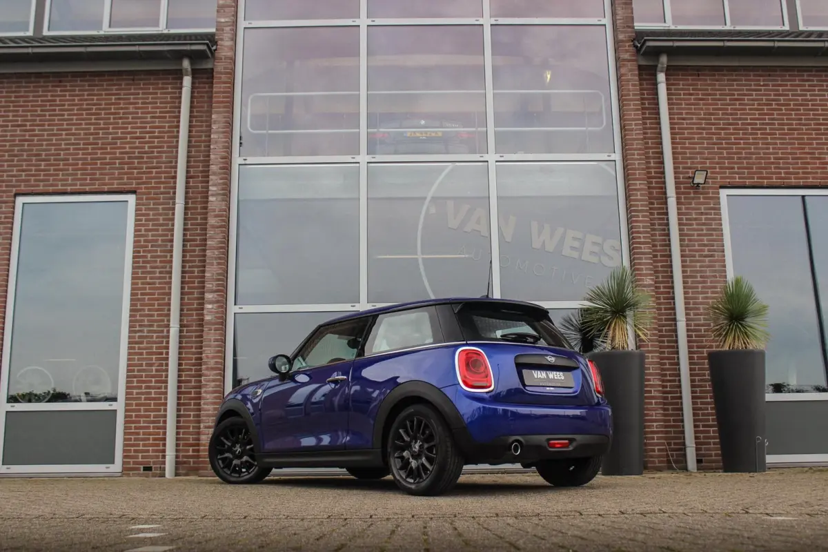 1.5 One Pepper | Dealer onderhouden | Origineel NL | Cruise control | Sportstuur | Navigatie | Climate control | Lichtpakket | Excitement pakket | Verkeersinformatie