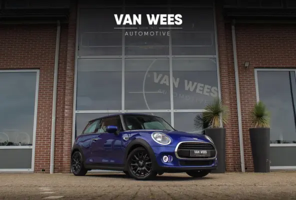 1.5 One Pepper | Dealer onderhouden | Origineel NL | Cruise control | Sportstuur | Navigatie | Climate control | Lichtpakket | Excitement pakket | Verkeersinformatie