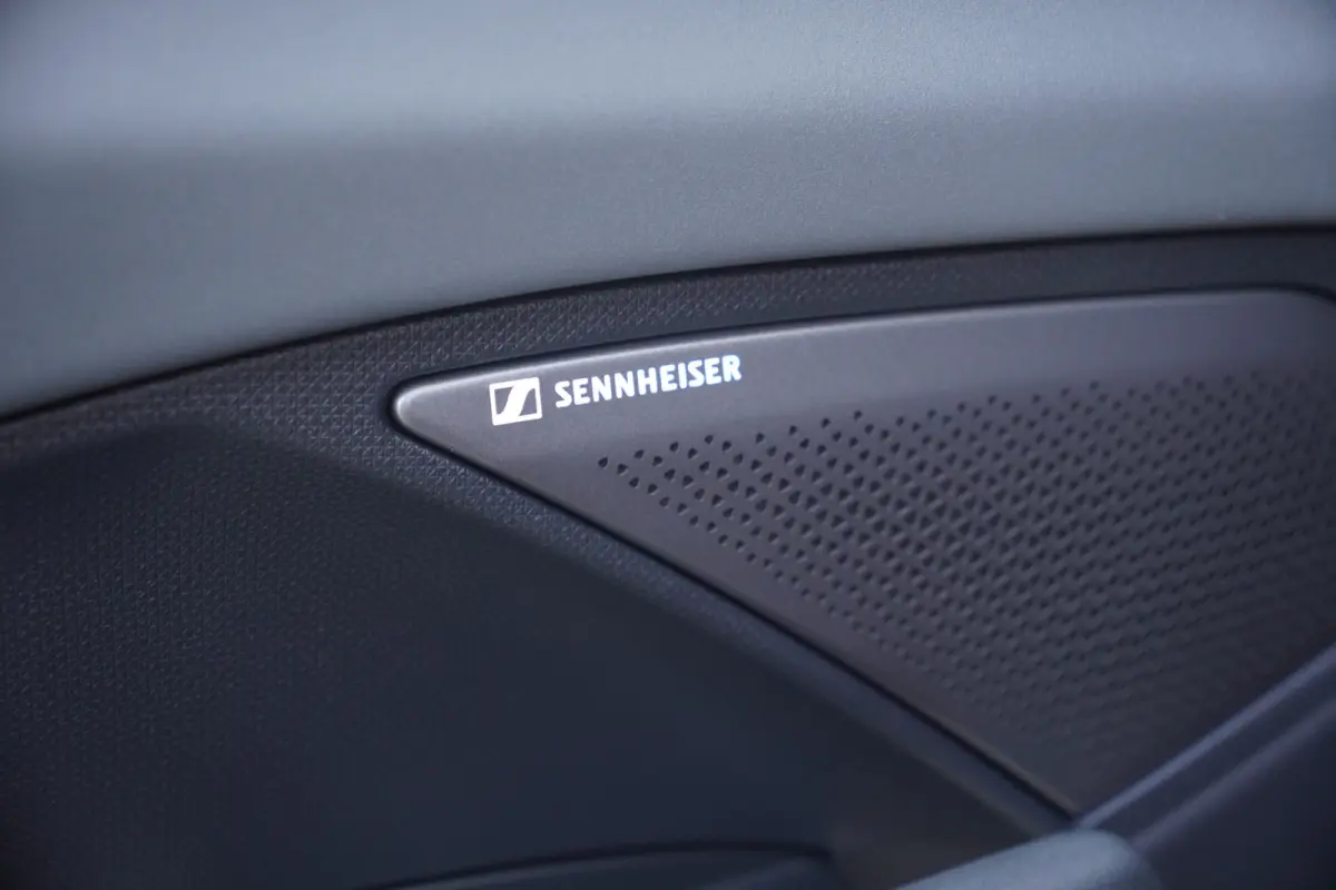 1.5 TSI e-Hybrid VZ Performance - PANODAK - TREKHAAK - SENNHEISER - HEAD UP -