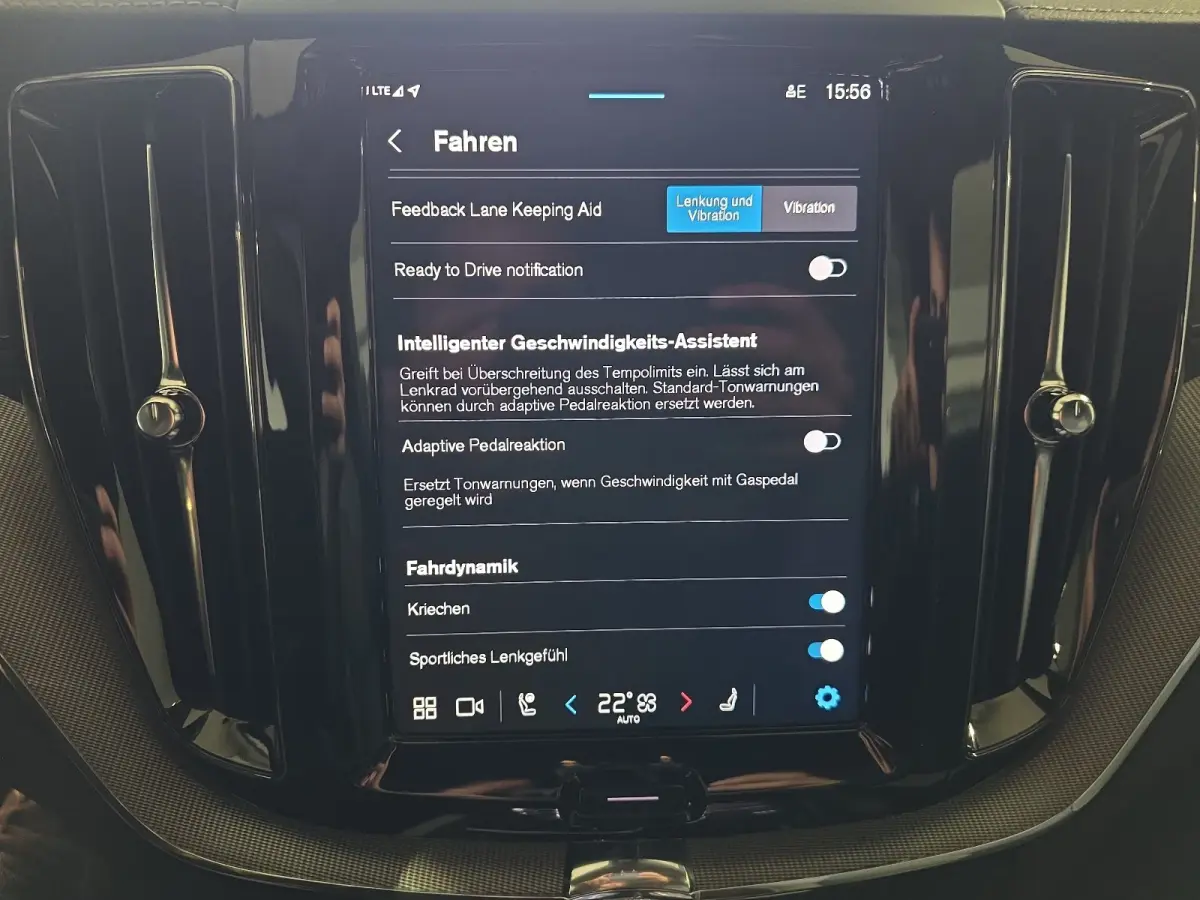 2.0 T8 Plug-in hybrid AWD BLACK EDITION (335kW/455PK) ** PANO, TREKH, ACC, HuD, 21-inch LMV ** 31k onder NP - UNFALLFREI ** ** INFORMEER OOK NAAR ONZE AANTREKKELIJKE FINANCIAL-LEASE TARIEVEN