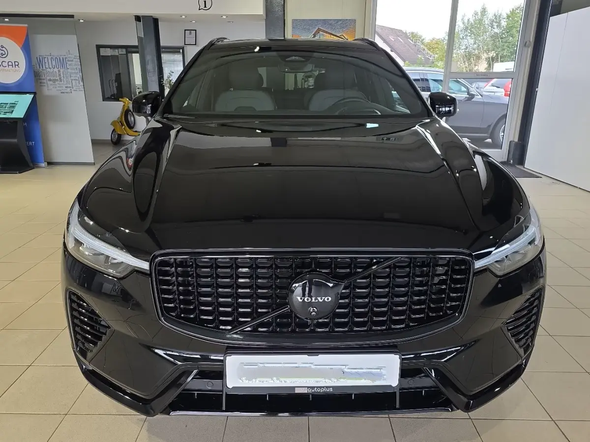 2.0 T8 Plug-in hybrid AWD BLACK EDITION (335kW/455PK) ** PANO, TREKH, ACC, HuD, 21-inch LMV ** 31k onder NP - UNFALLFREI ** ** INFORMEER OOK NAAR ONZE AANTREKKELIJKE FINANCIAL-LEASE TARIEVEN