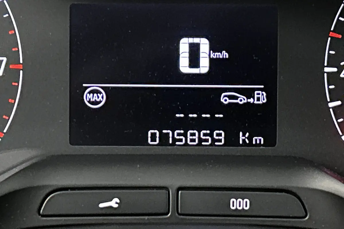 1.2 Edition | Camera | Apple Carplay | Stoelverwarming | Navigatie