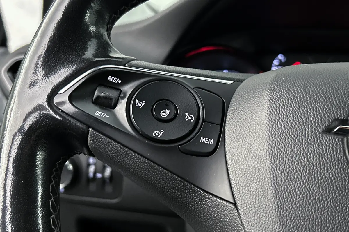 1.2 Edition | Camera | Apple Carplay | Stoelverwarming | Navigatie
