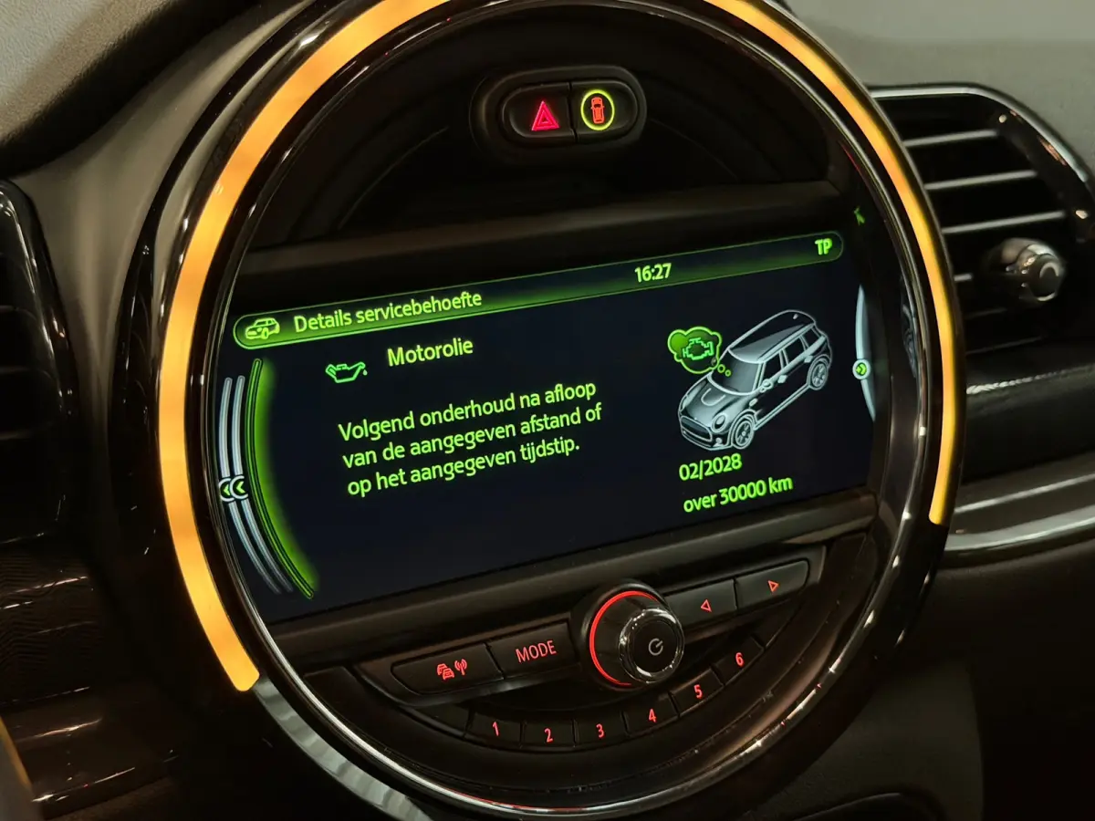 1.5 Cooper Business AIRCO/NAVI/CRUISE/PDC/ISOFIX/MULTIMEDIA/NAP/12-MND-GARANTIE