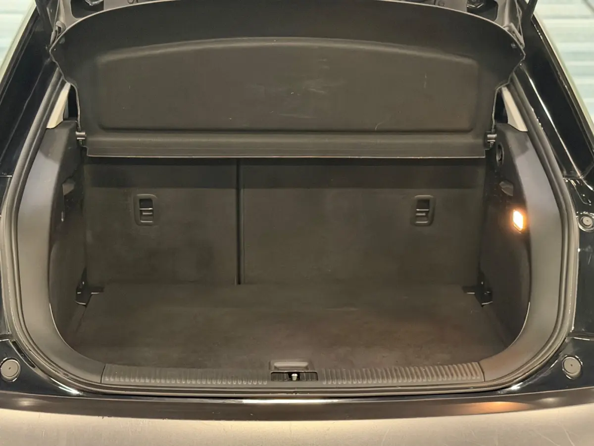 1.0 TFSI AIRCO/NAVI/PDC/MULTIMEDIA/CLIMATE/3-DEURS/APK/12-MND-GARANTIE