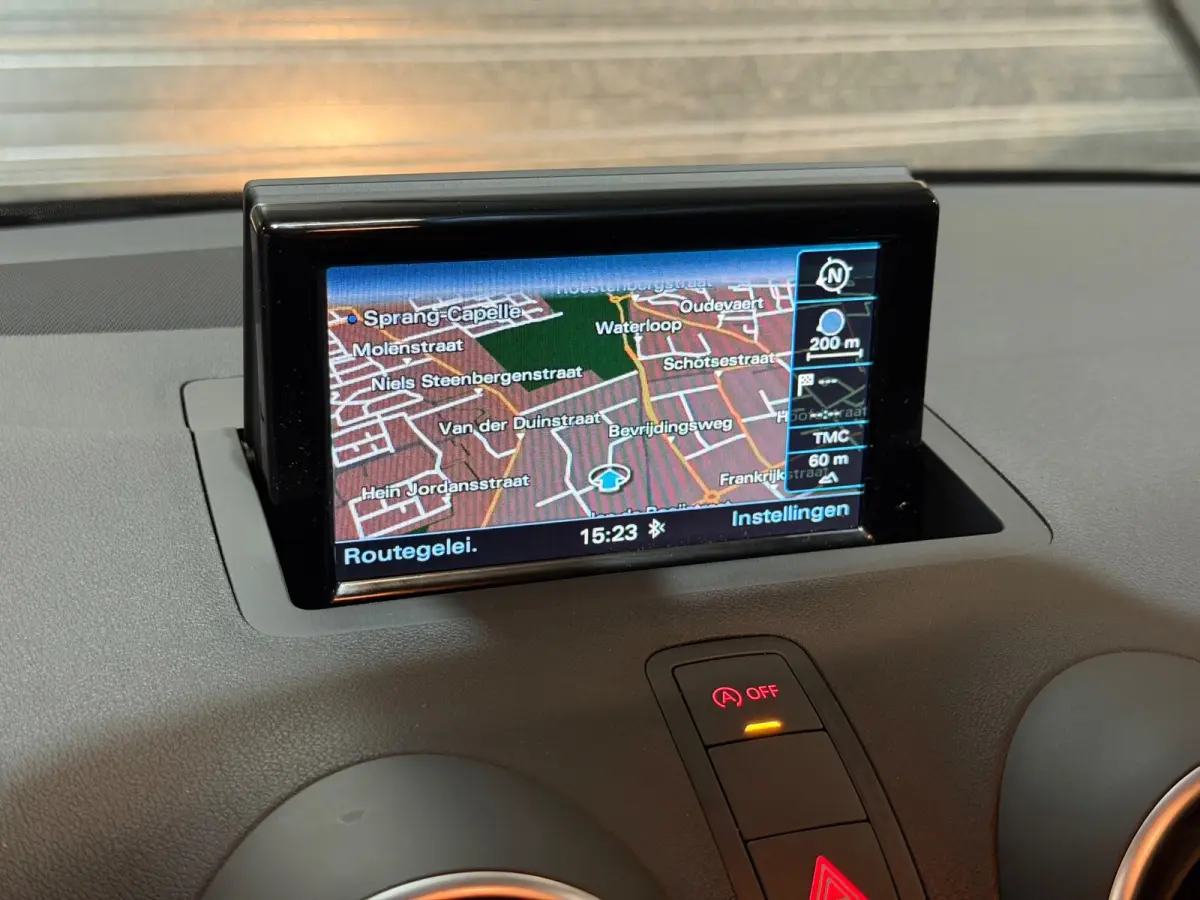 1.0 TFSI AIRCO/NAVI/PDC/MULTIMEDIA/CLIMATE/3-DEURS/APK/12-MND-GARANTIE