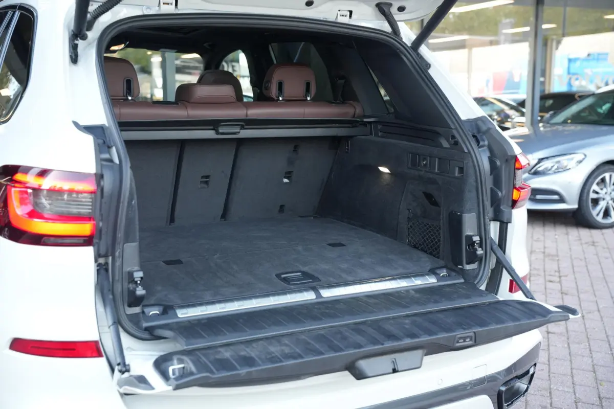 xDrive45e High Executive