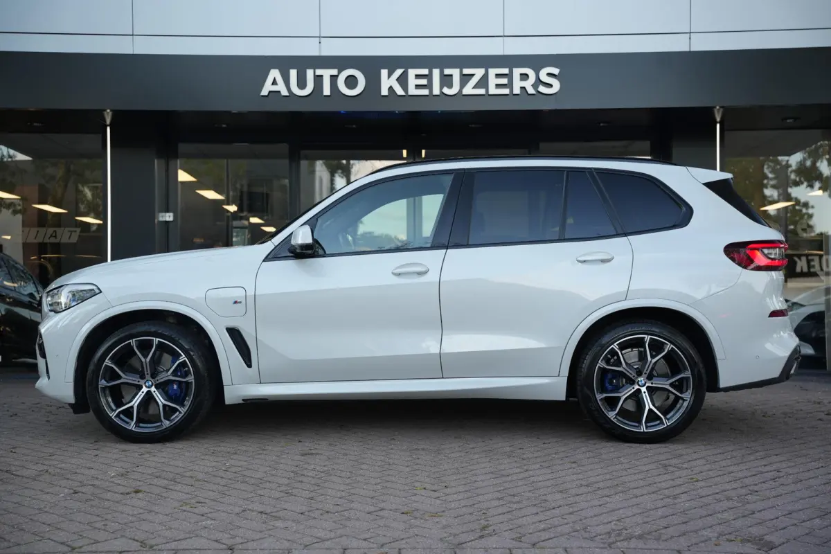 xDrive45e High Executive