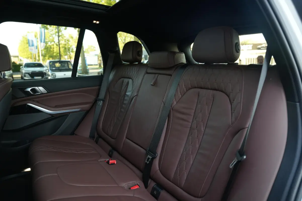 xDrive45e High Executive