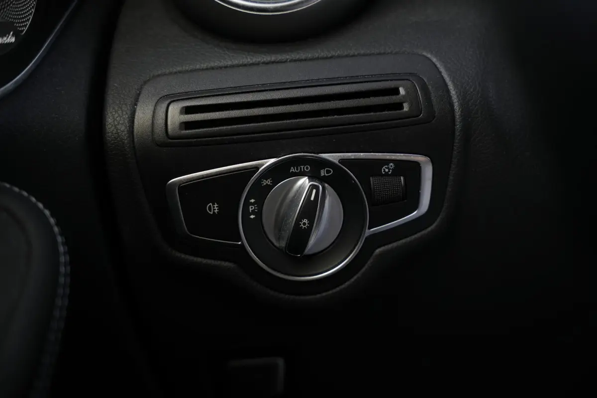 4MATIC Premium Plus