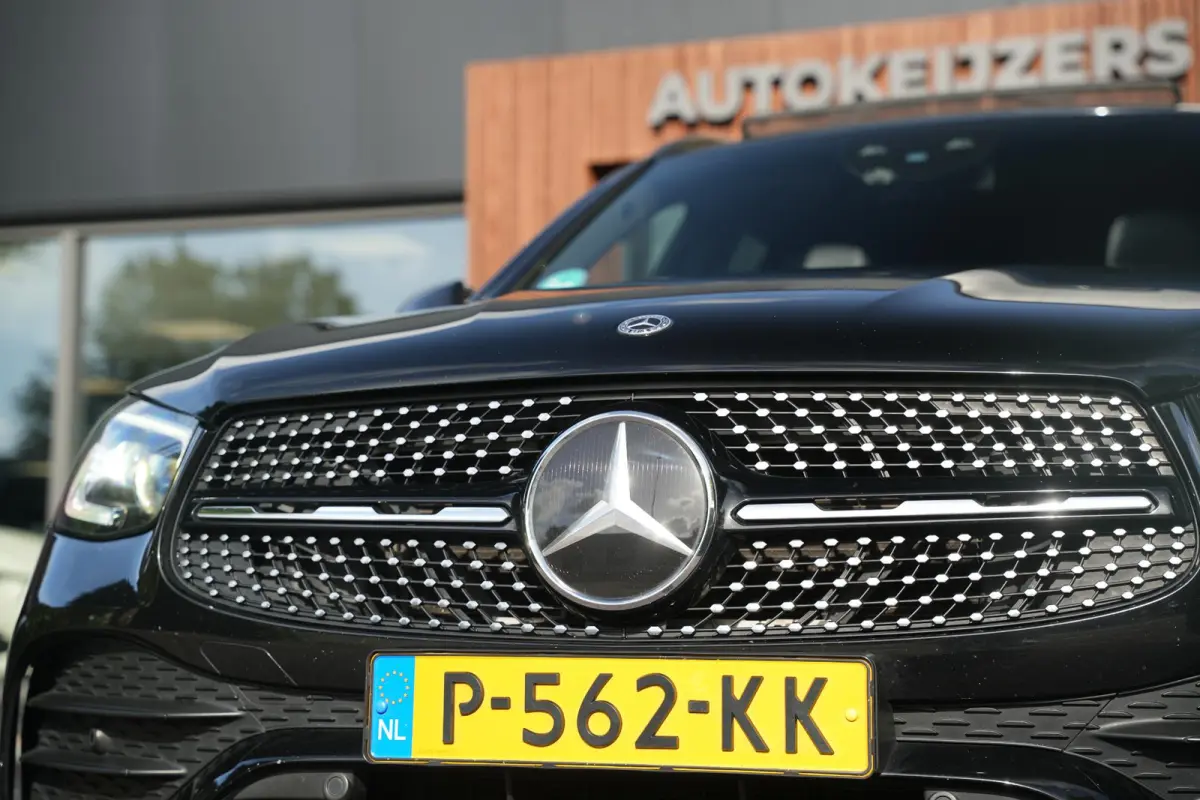4MATIC Premium Plus