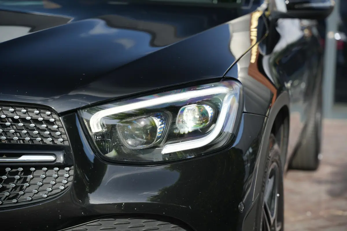 4MATIC Premium Plus