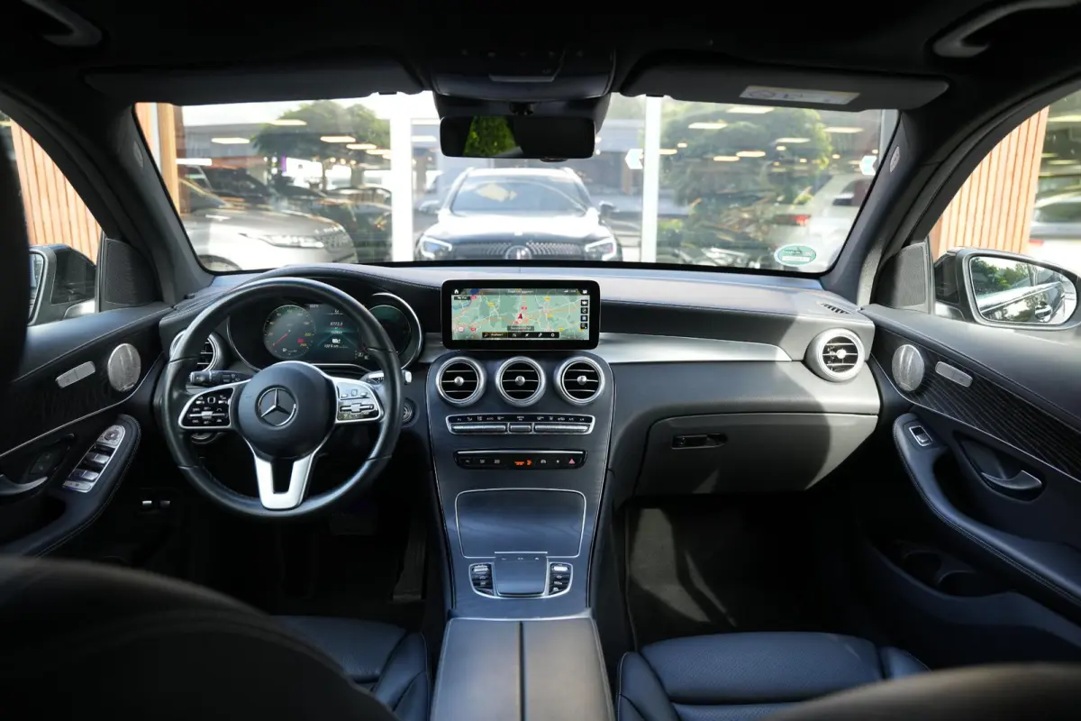 4MATIC Premium Plus
