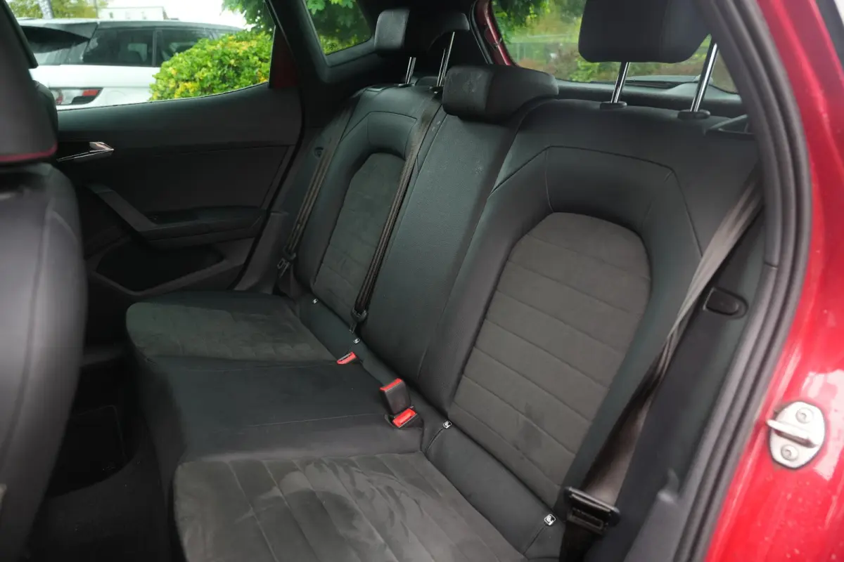 1.0 TSI Xcellence Business Intense