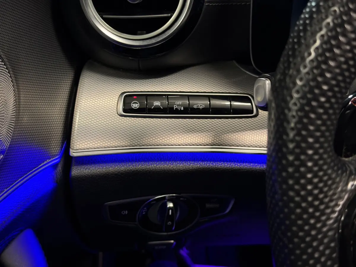 AMG 63 4MATIC Premium|PANO|MEMORY|FULL OPTIONS