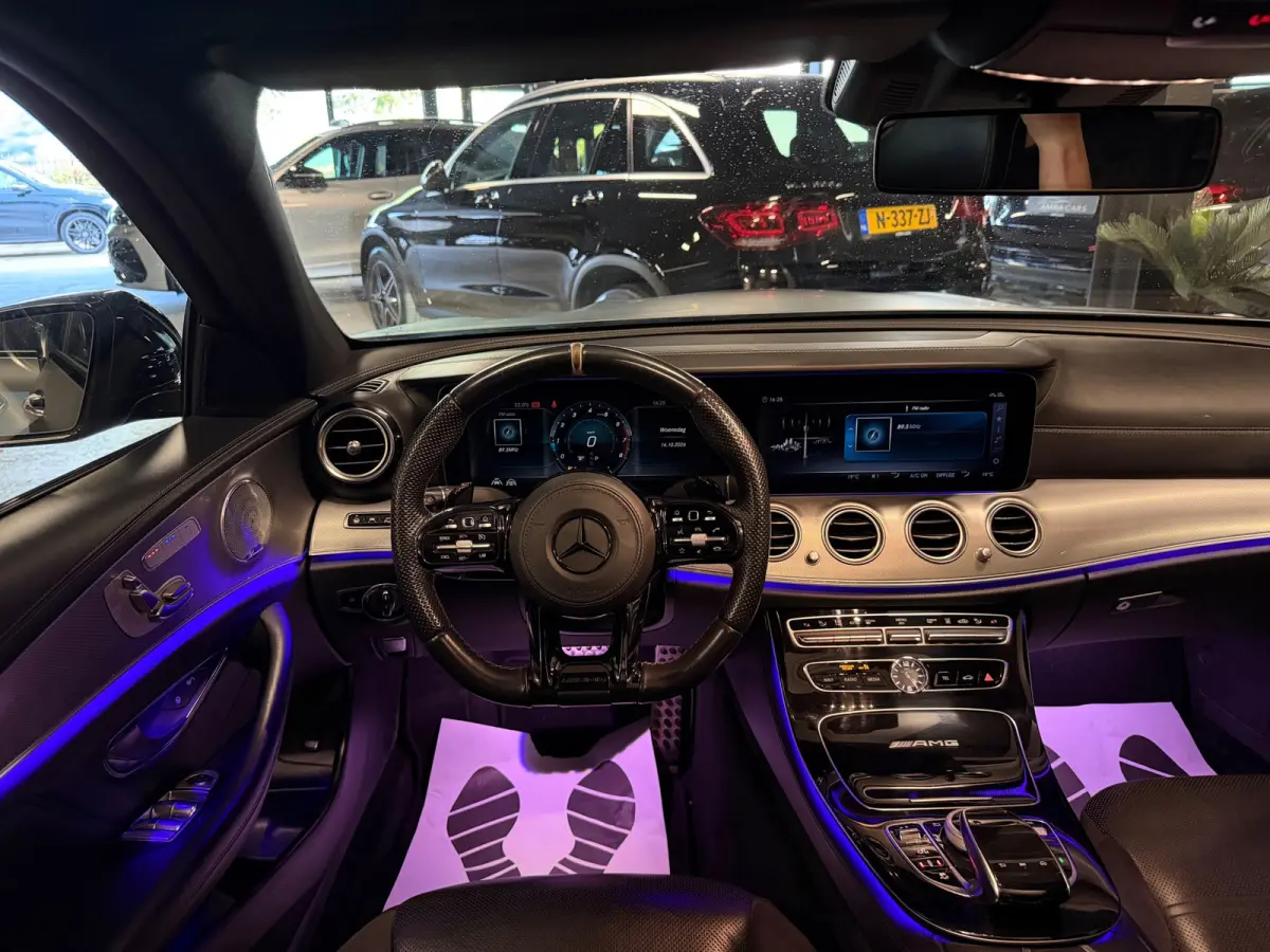 AMG 63 4MATIC Premium|PANO|MEMORY|FULL OPTIONS