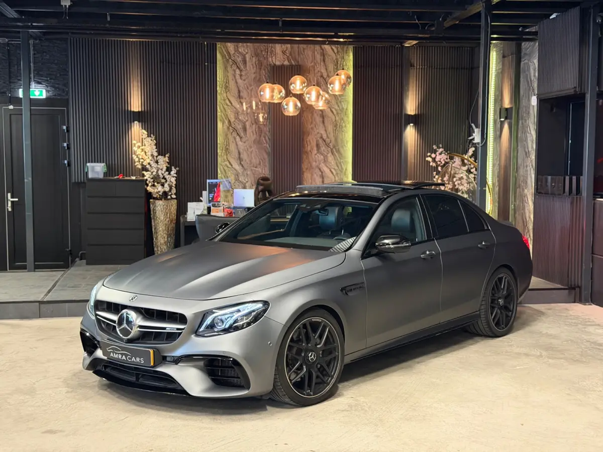 AMG 63 4MATIC Premium|PANO|MEMORY|FULL OPTIONS