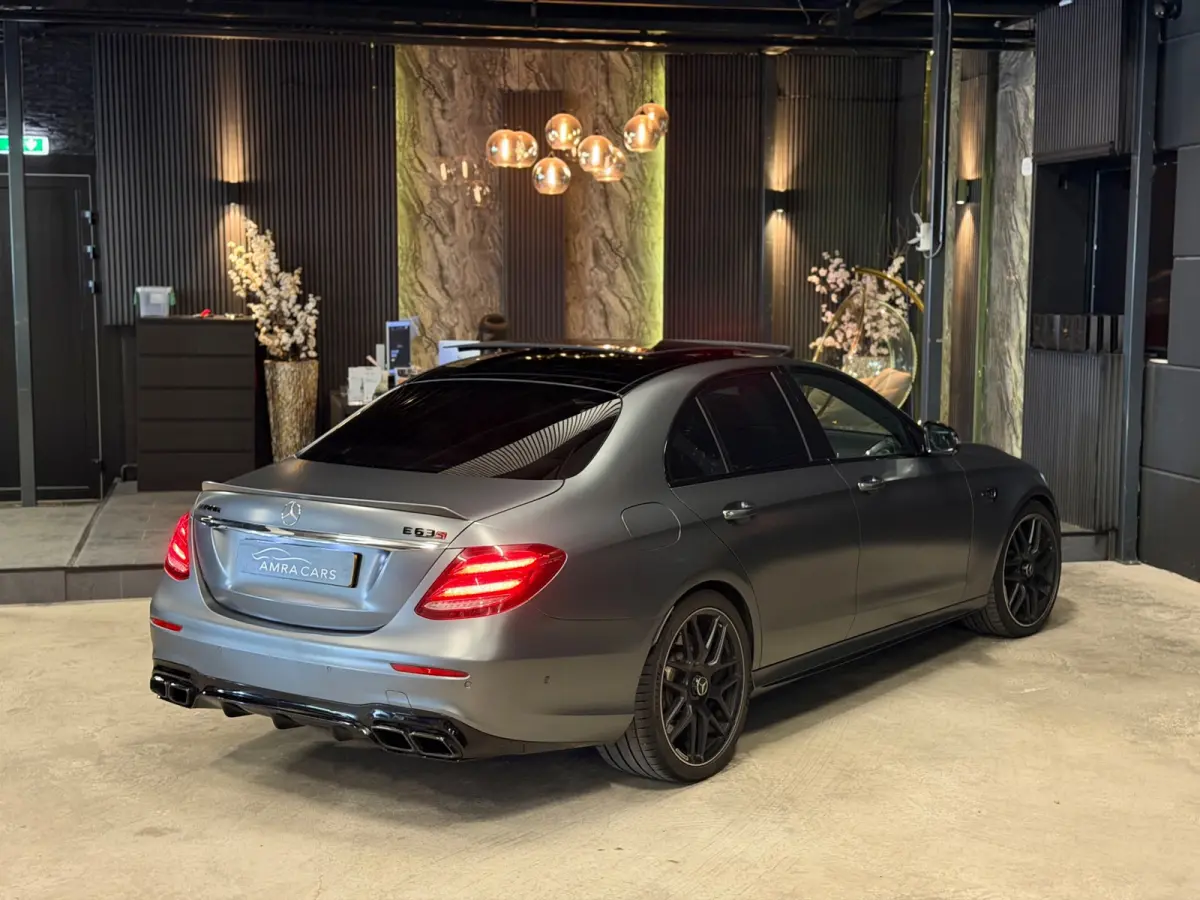 AMG 63 4MATIC Premium|PANO|MEMORY|FULL OPTIONS