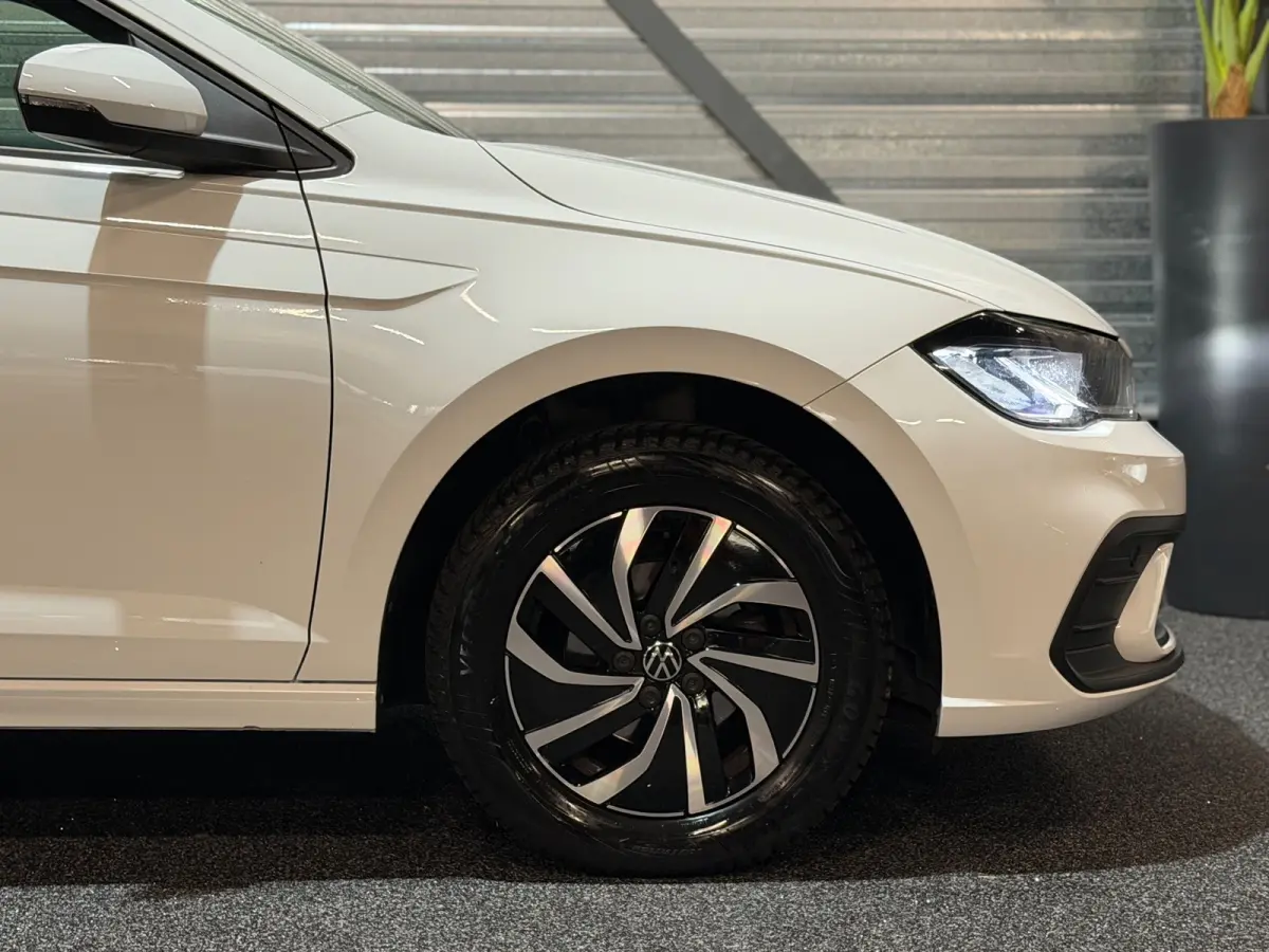 1.0 TSI Life Business DSG/2E-EIG!/VIRTUAL/NAVI/CRUISE/CARPLAY/CLIMATE/PDC/12-MND-GARANTIE