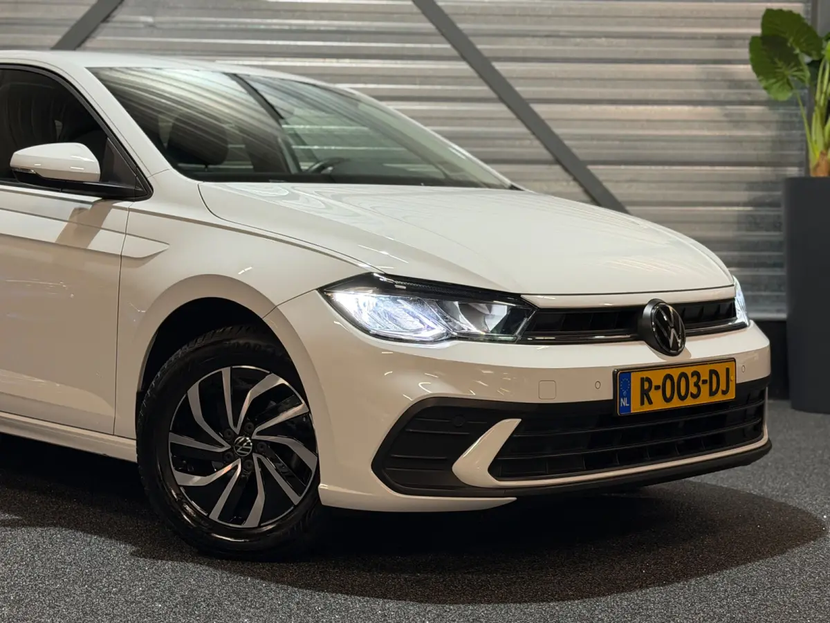 1.0 TSI Life Business DSG/2E-EIG!/VIRTUAL/NAVI/CRUISE/CARPLAY/CLIMATE/PDC/12-MND-GARANTIE