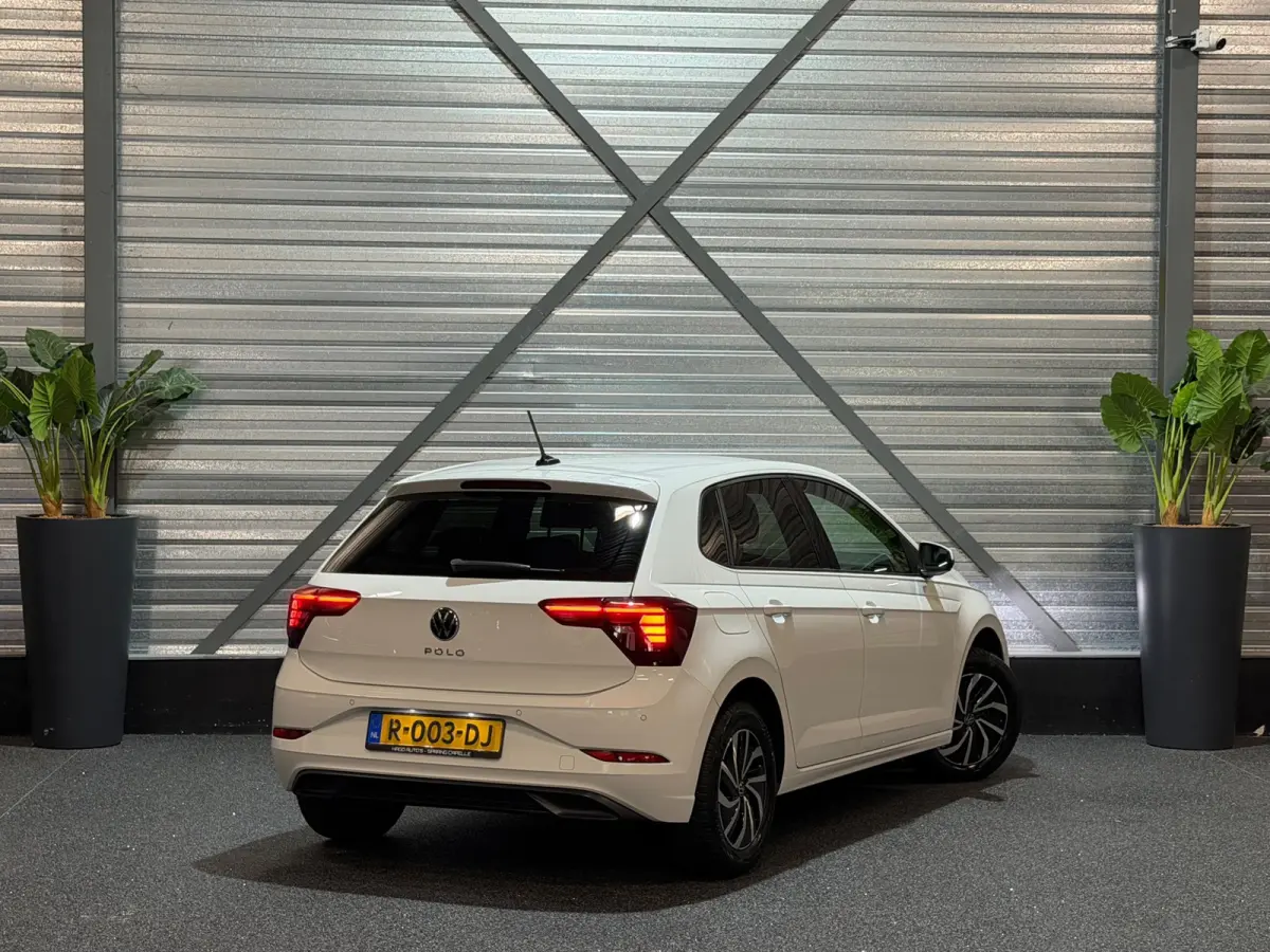1.0 TSI Life Business DSG/2E-EIG!/VIRTUAL/NAVI/CRUISE/CARPLAY/CLIMATE/PDC/12-MND-GARANTIE