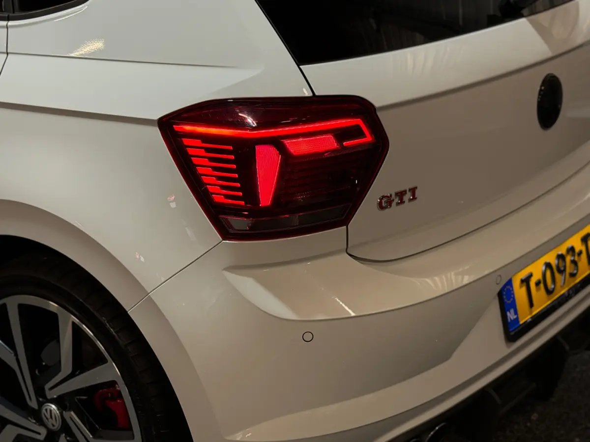 2.0 TSI GTI DSG LED/VIRTUAL/NAVI/CARPLAY/KEYLESS/CRUISE/DCC/PDC/CAMERA/ACC/FRONT-ASSIST/BLIND-SPOT/12-MND-GARANTIE