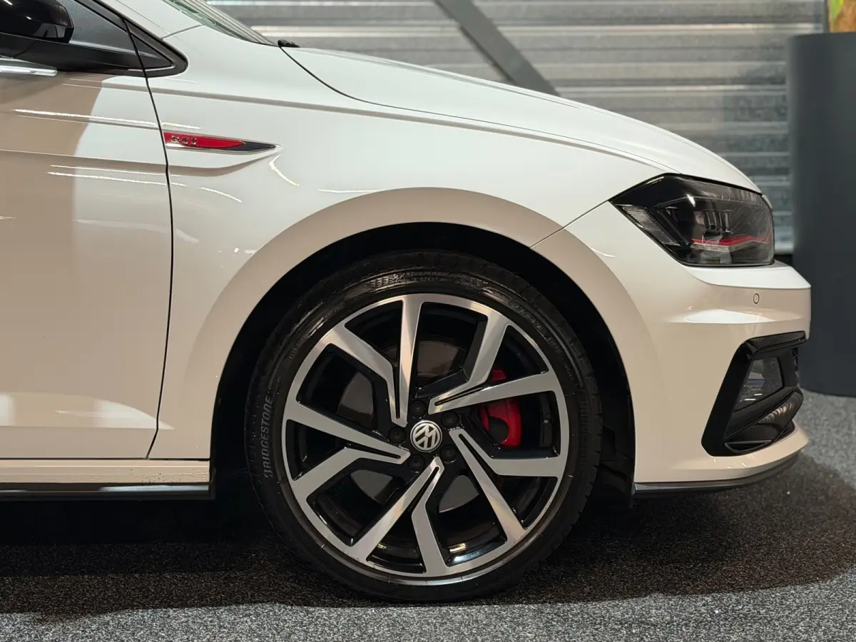 2.0 TSI GTI DSG LED/VIRTUAL/NAVI/CARPLAY/KEYLESS/CRUISE/DCC/PDC/CAMERA/ACC/FRONT-ASSIST/BLIND-SPOT/12-MND-GARANTIE