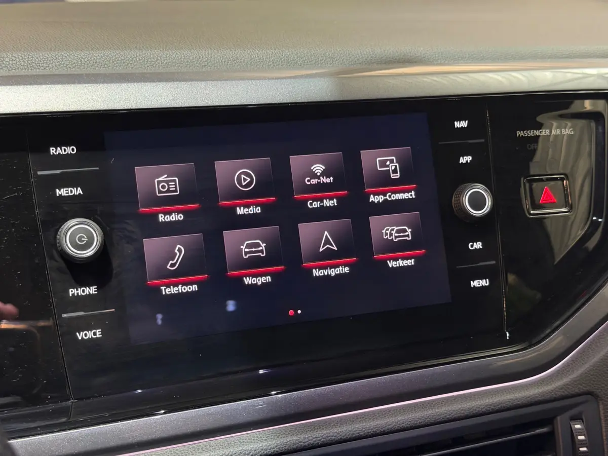 2.0 TSI GTI DSG LED/VIRTUAL/NAVI/CARPLAY/KEYLESS/CRUISE/DCC/PDC/CAMERA/ACC/FRONT-ASSIST/BLIND-SPOT/12-MND-GARANTIE
