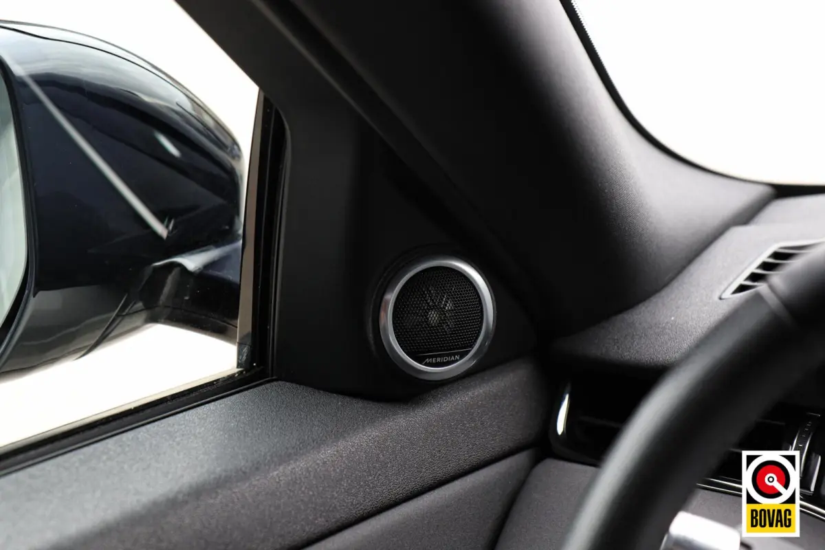 1.5 P300e AWD R-Dynamic SE |LED|PANO|MERIDIAN|MEMORY|STOEL+STUURVERW.|CAMERA|CARPLAY