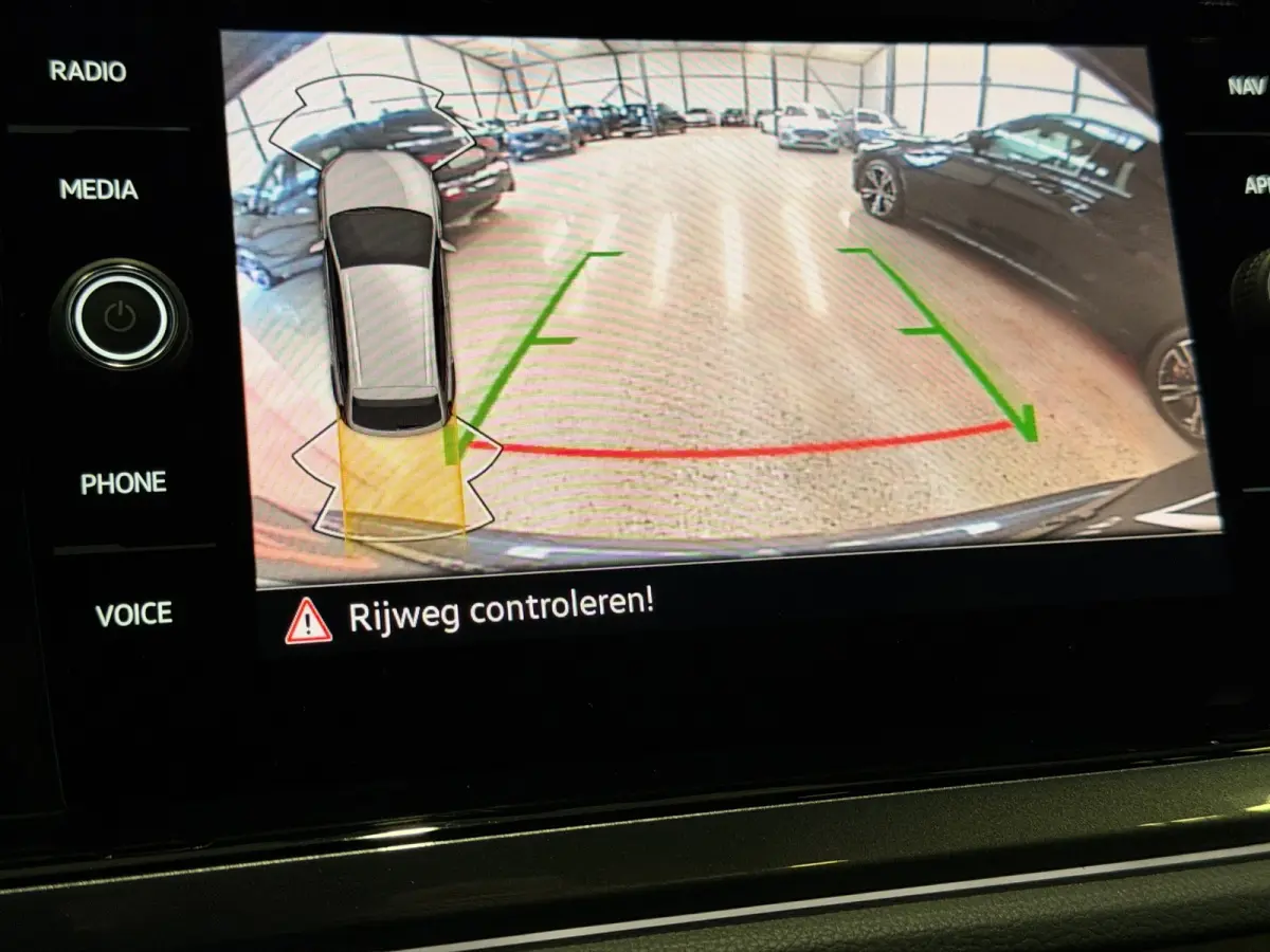 1.0 TSI Style|IQ.Light|Camera|ACC|Trekhaak Afneembaar|Carplay|Stoelverwarming