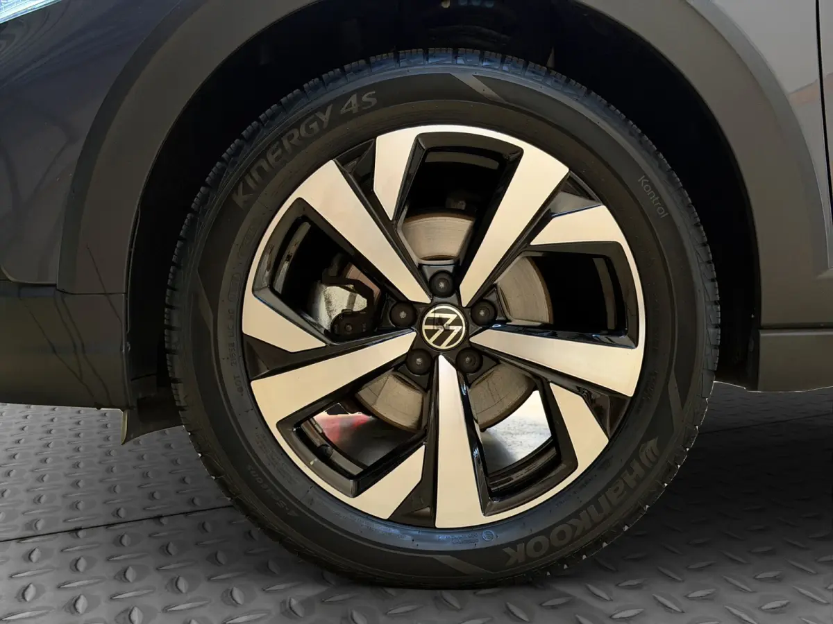 1.0 TSI Style|IQ.Light|Camera|ACC|Trekhaak Afneembaar|Carplay|Stoelverwarming
