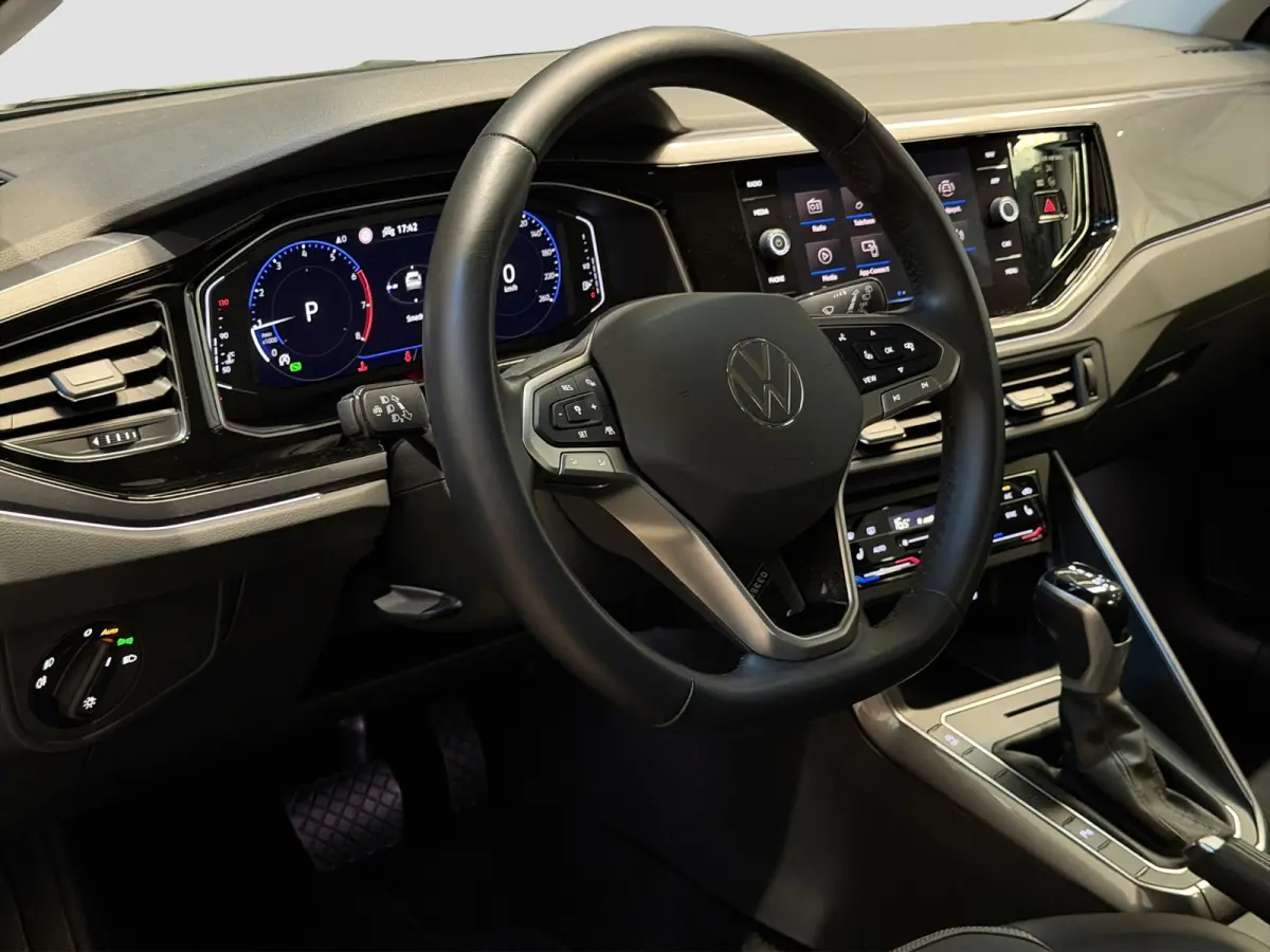 1.0 TSI Style|IQ.Light|Camera|ACC|Trekhaak Afneembaar|Carplay|Stoelverwarming
