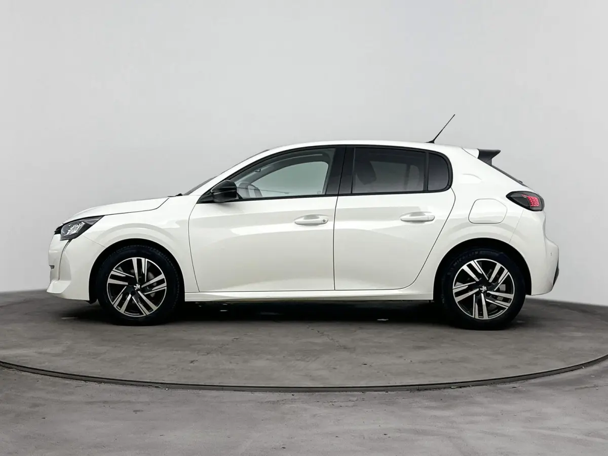 1.2 100pk Allure Pack | Automaat | Camera | Climate control | Lichtmetalen velgen | Apple CarPlay / Android Auto |